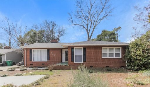 836 E Woodlawn Road