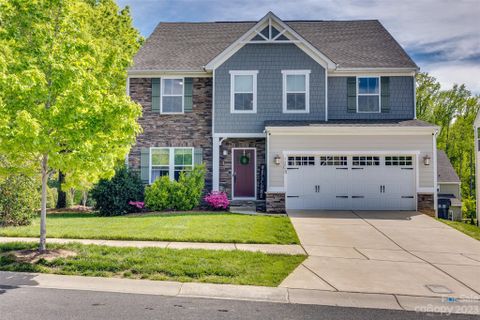 1203 Longwall Lane sold home in Lismore, Matthews, NC