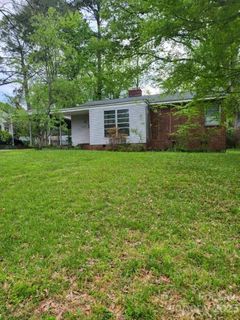 1425 Cortland Road