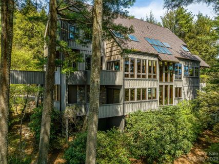 23 Peach Knob Drive sold home in Mountain Meadows, Asheville, NC