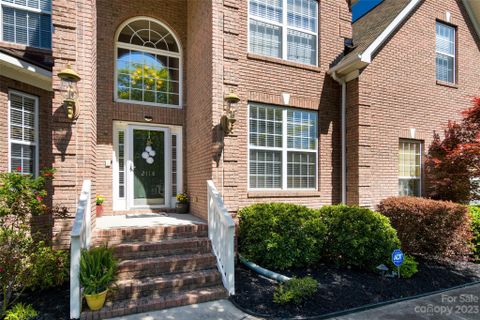 2118 Woodbend Trail