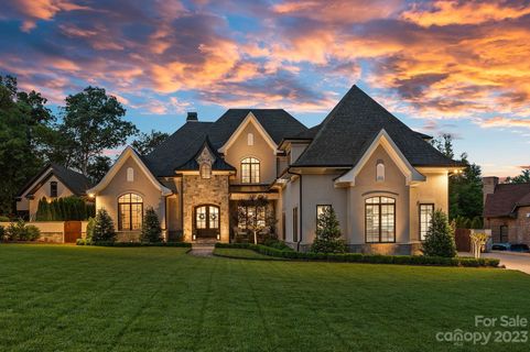 1509 Venetian Way Drive