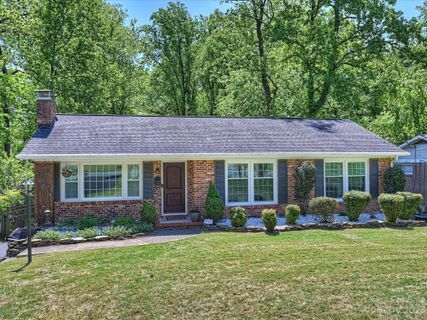1527 Burnley Road