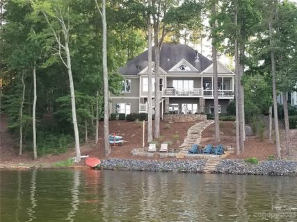 132 Archer Glen sold home in Uwharrie Point, Badin Lake, NC