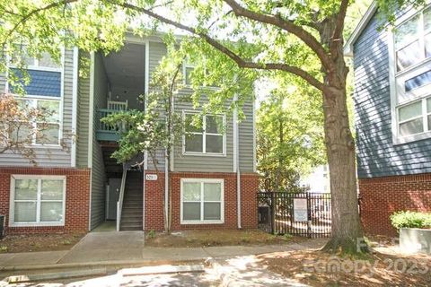 525 Graham Street