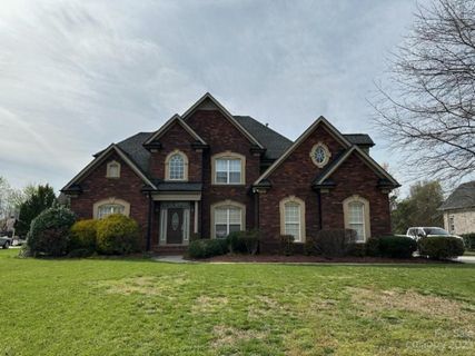 5507 Two Iron Drive
