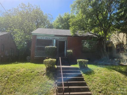 Previously sold for $287,500