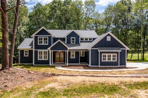4820 Glen Hollow Lane