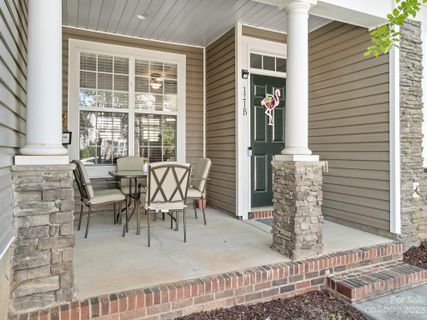 121 B Walnut Cove Drive