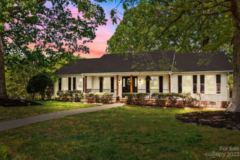 101 Gallarie Place sold home in Milford Knoll, Salisbury, NC