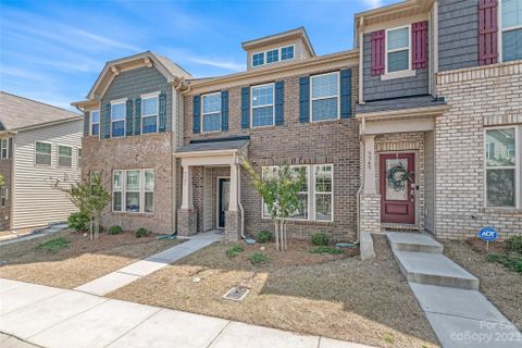 5341 Orchid Bloom Drive sold home in The Greens, Indian Land, SC