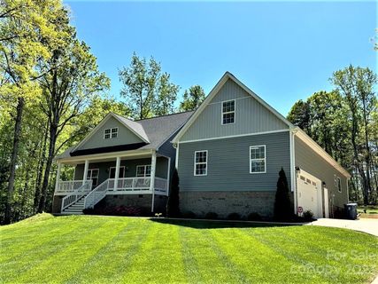6159 Falls Ridge Trail sold home in Mountain Creek Ridge, Sherrills Ford, NC