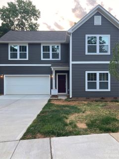 2820 Capitol Drive sold home in Berry Hill, Charlotte, NC