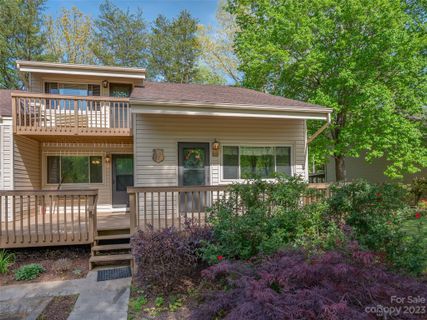 118 Westlake Drive 205