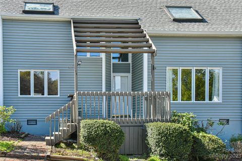 2 Lynx Drive F sold home in The Lynx Condominium, Black Mountain, NC
