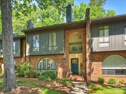 5801 Sharon Road H sold home in Southwood, Charlotte, NC