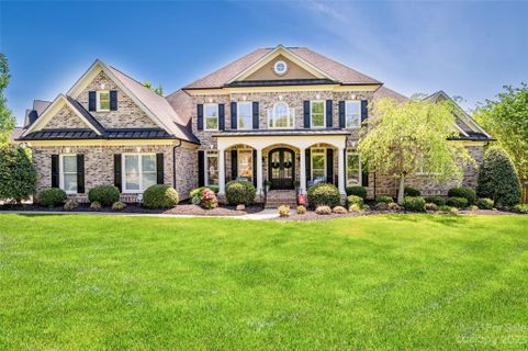 10900 Emerald Wood Drive