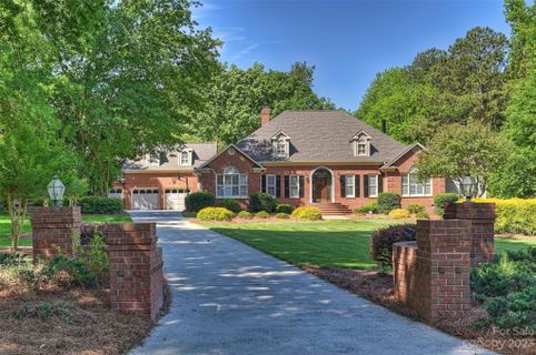 3430 Gray Moss Road