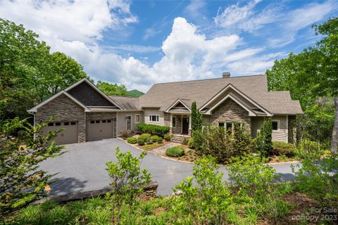 712 Blue Mist Way