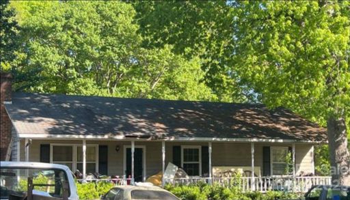 4315 Freeport Drive sold home in Broken Arrow, Gastonia, NC