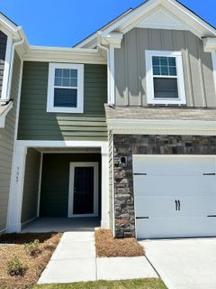 3667 Secrest Landing