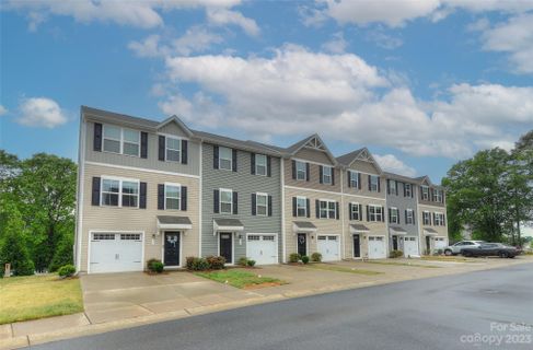 Previously sold for $306,000