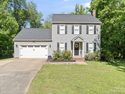 725 Amherst Court sold home in Western Hills, China Grove, NC