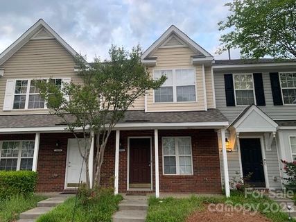 16833 Greenlawn Hills Court
