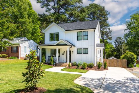 2733 Phillips Avenue sold home in Scotland Hills, Charlotte, NC