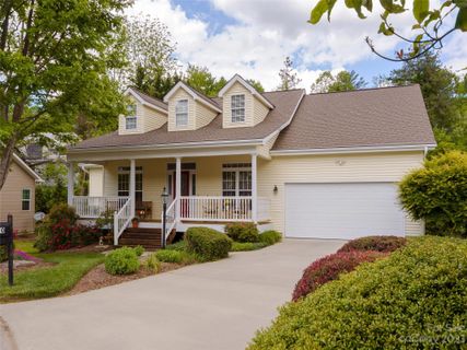 30 Waterbury Court