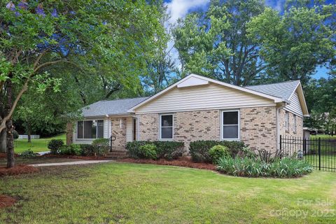 7301 Starvalley Drive 12