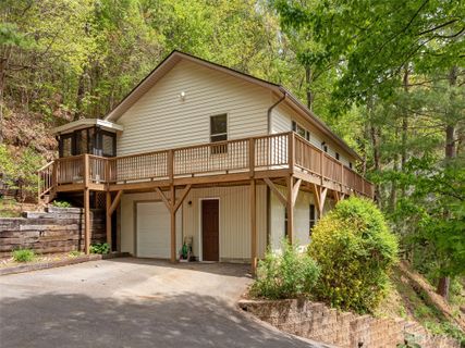 Previously sold for $475,000