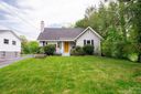 213 Governors View Road sold home in Asheville, SC