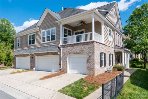 11111 Ascoli Place