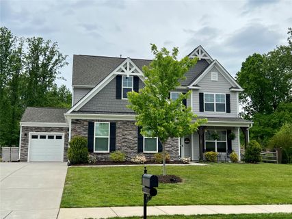 182 Bushney Loop