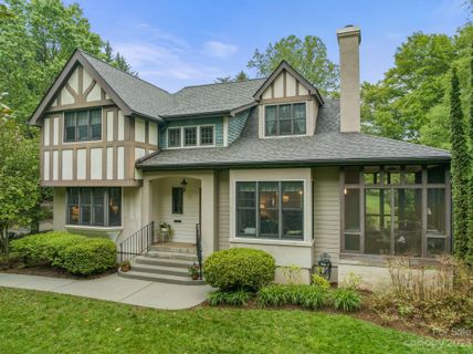 6 Hilltop Road