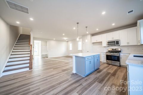 1014 Grays Mill Road sold home in Pergola at Farmington, Charlotte, NC