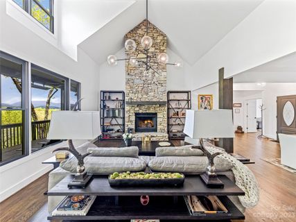 Previously sold for $1,100,000