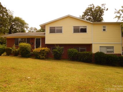 3025 Depaul Court