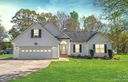 614 Maple Ridge Circle sold home in Salisbury, SC