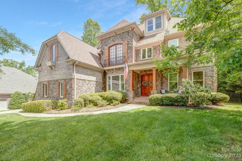 2703 Cecily Court