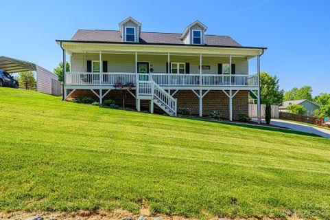 62 W Highland Avenue sold home in Granite Creek, Granite Falls, NC