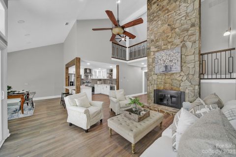 224 Riverview Terrace