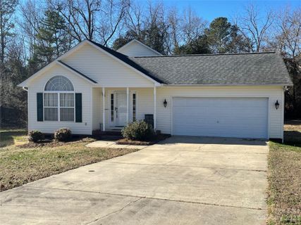 921 Oxford Court