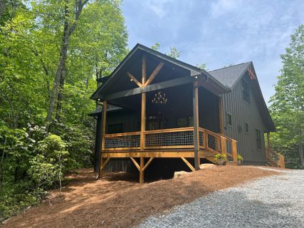 266 Eastatoe Gap Road sold home in Eastatoe Gap, Rosman, NC