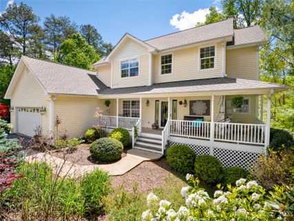 58 Red Maple Drive sold home in Little Flat Creek, Weaverville, NC