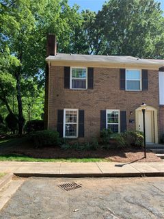 1501 Lansdale Drive A sold home in The Oaks, Charlotte, NC