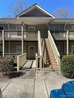 608 Carrington Place sold home in Carrington Place, Arden, NC
