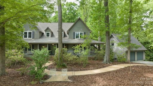 4406 Deer Run