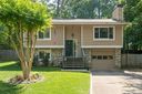 6 Redfern Court sold home in Fletcher, SC